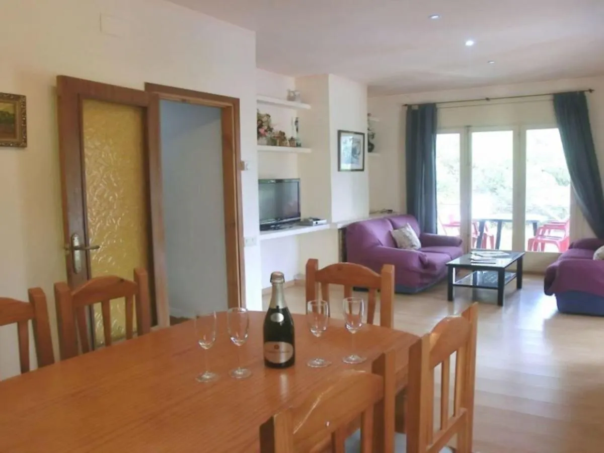 Villa In Girona 4 Bedrooms 0310 Lloret de Mar